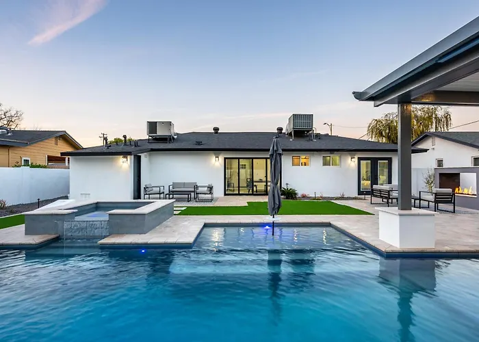 Ferienhaus Swim Up To Cooking Entertainment Play Corn Hole And Relax By The Fire At Cascada *